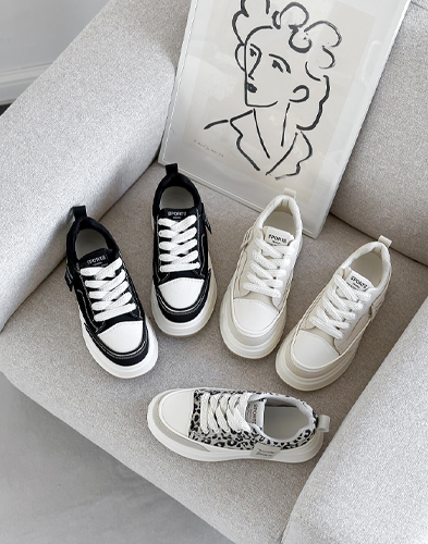 운동화 + 한정 사은품(여러 Pcs)